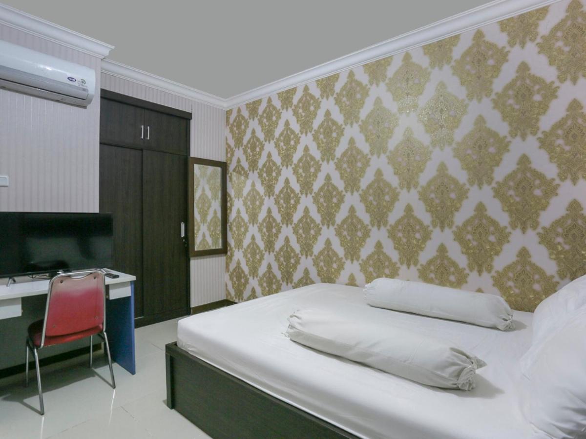 Oyo Life 3520 Indoniaga Palace Tangerang Eksteriør bilde